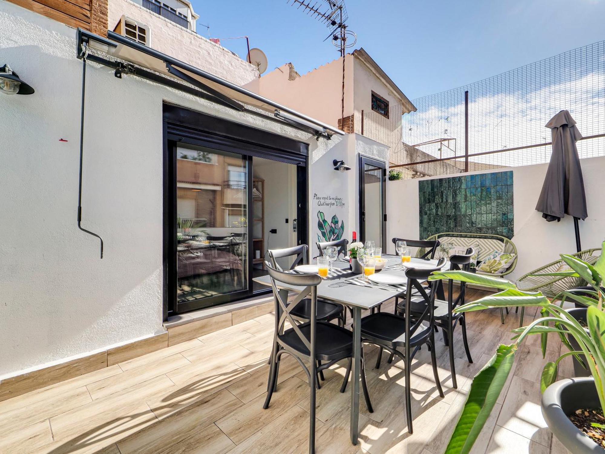 Casa Maria Townhouse- Terrace-4 Bedrooms ロスピタレート・デ・リョブレガート エクステリア 写真