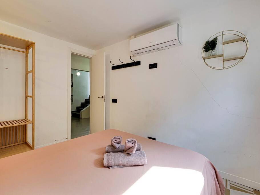 Casa Maria Townhouse- Terrace-4 Bedrooms ロスピタレート・デ・リョブレガート エクステリア 写真