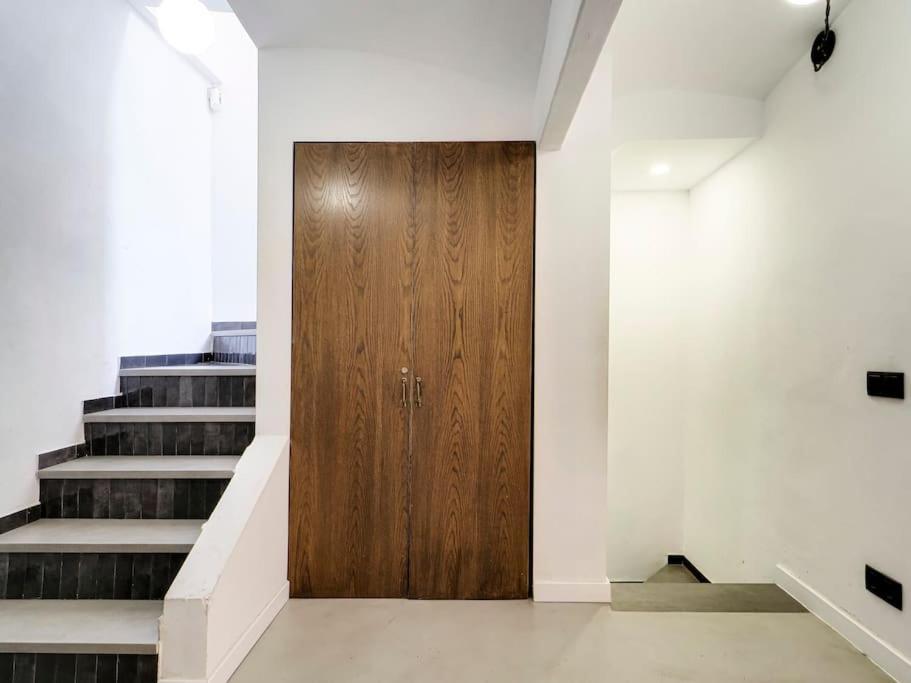 Casa Maria Townhouse- Terrace-4 Bedrooms ロスピタレート・デ・リョブレガート エクステリア 写真