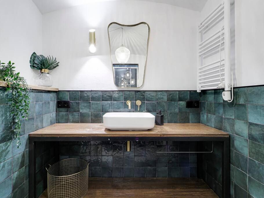 Casa Maria Townhouse- Terrace-4 Bedrooms ロスピタレート・デ・リョブレガート エクステリア 写真