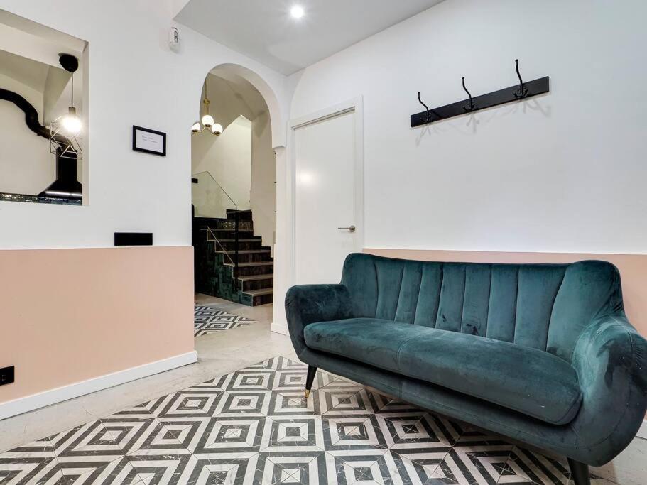 Casa Maria Townhouse- Terrace-4 Bedrooms ロスピタレート・デ・リョブレガート エクステリア 写真