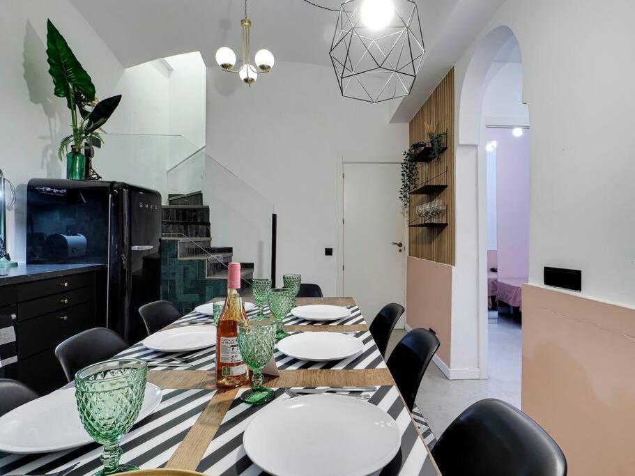 Casa Maria Townhouse- Terrace-4 Bedrooms ロスピタレート・デ・リョブレガート エクステリア 写真